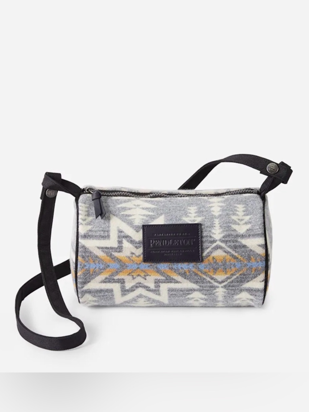 Pendleton Travel Kit + Strap Small Gray, Cream & Tan Geometric Purse